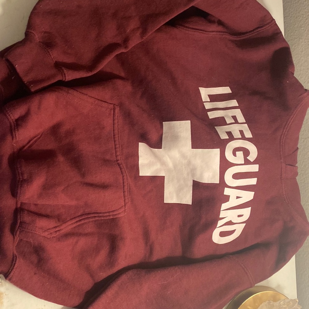 marron Lifeguard hoodie.